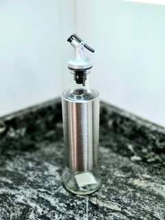 Aceitero o Vinagrera Vidrio Pico Vertedor Acero Inox. Cocina 300ml - comprar online