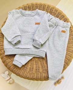 Conjunto Polo Liso Friza Gris