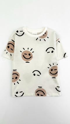 Remera Caritas Oversize