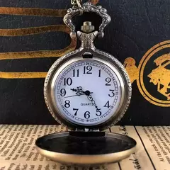 Image of Relogio de bolso - Vintage Bronze Poker Quartz Pocket Watch