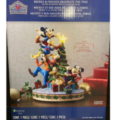 Mickey And Friends Decorate The Tree - Jim Shore - comprar en línea