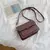 BOLSA GUSURE SMALL LEATHER CROSSBODY PARA MULHERES - Lica Store