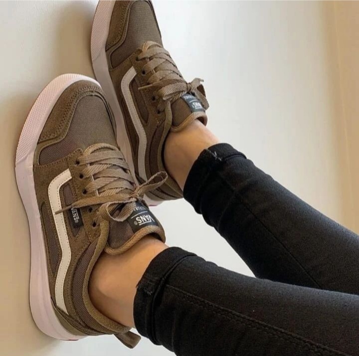 Vans ranger 3d top