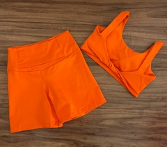 Conjunto laranja - comprar online