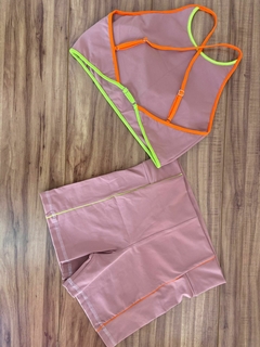 Conjunto cropped Rose com tons neon - comprar online