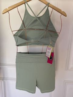 Conjunto verde pistache - comprar online