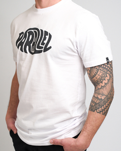 Remera Parallel Classic - Logo en internet