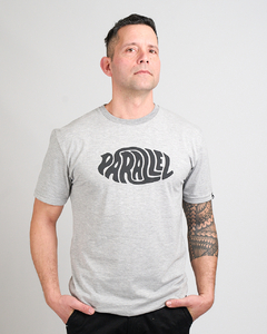 Remera Parallel Classic - Logo