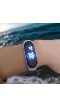 Relógio Led, com uma pulseira Miband, extra na compra/A Prova D'água