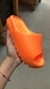 CHINELO SLIDE NUVEM YEEZY LARANJA