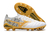 Chuteira Mizuno Morelia Branco com detalhe Amarelo Edição Lobo/Leão
