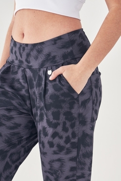 Jogger tipo Pescadora - Onyx ,Stone - Sownne - comprar online