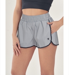 Short Reflectivo con bolsillos - Universi - Sownne