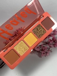 PALETA DE SOMBRA HEATED RUBY ROSE