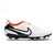 Chuteira Campo Tiempo Legend 10 Club Nike