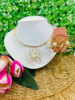 Conjunto Colar Flor