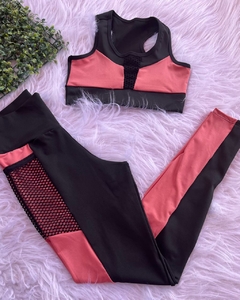 Conjunto Calça com Bolso Top Decote Arrastão DN Girafit - loja online