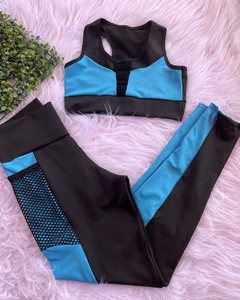 Conjunto Calça com Bolso Top Decote Arrastão DN Girafit na internet