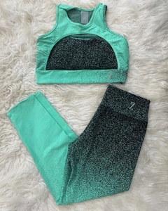 Conjunto Calça Gessica Jacquard Plus Zero na internet