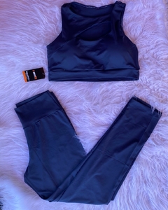 Conjunto Calça com Top Abertura Decote Plus Pitty - Girafit