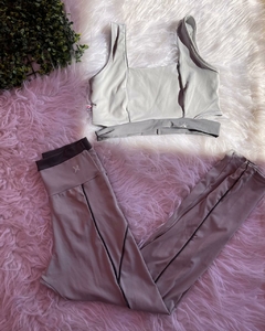 Conjunto Calça Livia Kelly na internet