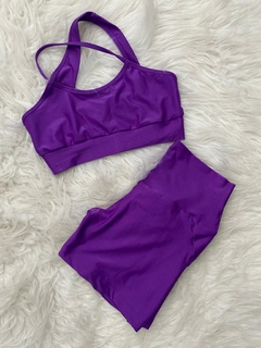 Conjunto Short Recorte Lateral Aveludado Empina Dany - comprar online