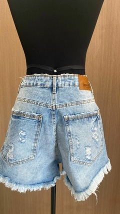 Shorts jeans rasgado - comprar online