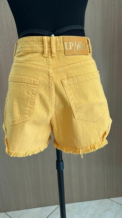 Short jeans slim super high na internet