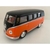 Miniatura Kombi 1962 Kinsmart 1/32 Metal e Fricção Preto/Laranja