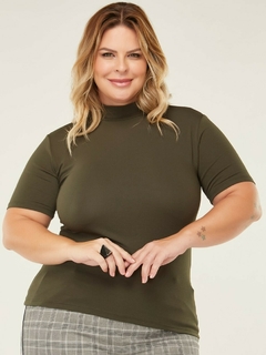 T-shirt Viscolycra com gola - Verde Militar - Plus Size na internet