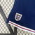 Calção masculino da seleção da Inglaterra, modelo 2024/25, na cor azul, com logo da Nike e escudo da seleção.