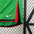 Calção masculino Nike verde da Seleção Portuguesa, com detalhes em vermelho e logo da marca.