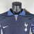 
Camisa masculina do Tottenham II 2023/2024 da Nike, na cor azul escura, com detalhes em cinza e logo do clube.
