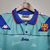 Camisa retrô do Barcelona, modelo away de 1992 a 1995, na cor azul, com detalhes em vermelho e logotipo da Kappa.