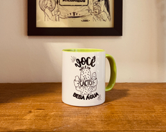 Caneca Porcelana Beba Água