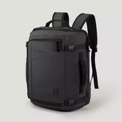 Mochila prática, compacta e impermeável com bolso para Laptop - comprar online