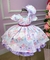 Vestido Miss Cherry Chapeu Lilas Flores e Borboletas