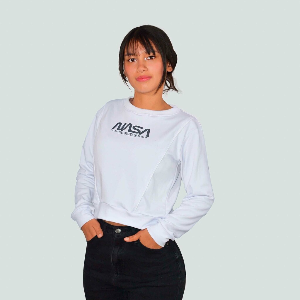 Buzo blanco nasa online