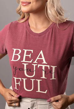 T-shirt Estonada Beautiful bordô - comprar online