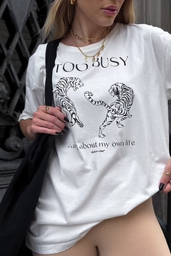 T-shirt Too Busy off White - comprar online