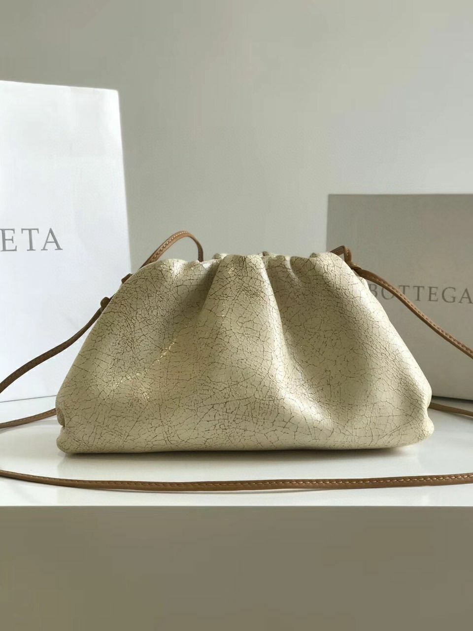 Bottega Veneta „ high quality The Pouch“