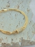 PULSEIRA COM DETALHE CENTRAL CRAVEJADO FOLHEADO A OURO - comprar online