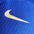 Camisa masculina do Chelsea I 23/24 da Nike, na cor azul, com detalhes em branco e logo do time.

