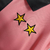 Camisa retrô rosa da Juventus II 1997/1998, manga longa, com logotipo da Kappa e detalhes em preto.

