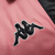 Camisa retrô rosa da Juventus II 1997/1998, manga longa, com logotipo da Kappa e detalhes em preto.

