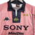 Camisa retrô rosa da Juventus II da temporada 1997/1998, fabricada pela Kappa, com logotipo da Sony e duas estrelas.

