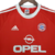 Camisa retrô vermelha do Bayern de Munique, temporada 2000/2001, com logo da Adidas e patrocínio da Opel.

