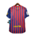 Camisa retrô do Barcelona 2011/2012 nas cores azul e grená, com detalhes em amarelo e logo da Nike.

