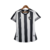 Camisa feminina do Botafogo 23/24, com listras pretas e brancas, confeccionada pela Kappa.