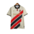 Camisa branca do Athletico Paranaense, edição especial 23/24, com detalhes em vermelho e preto, modelo masculino da Umbro.